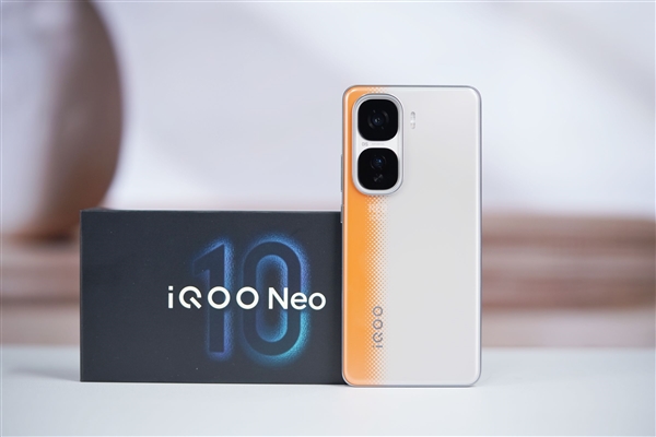 满血双芯战神！iQOO Neo 10 Pro图赏