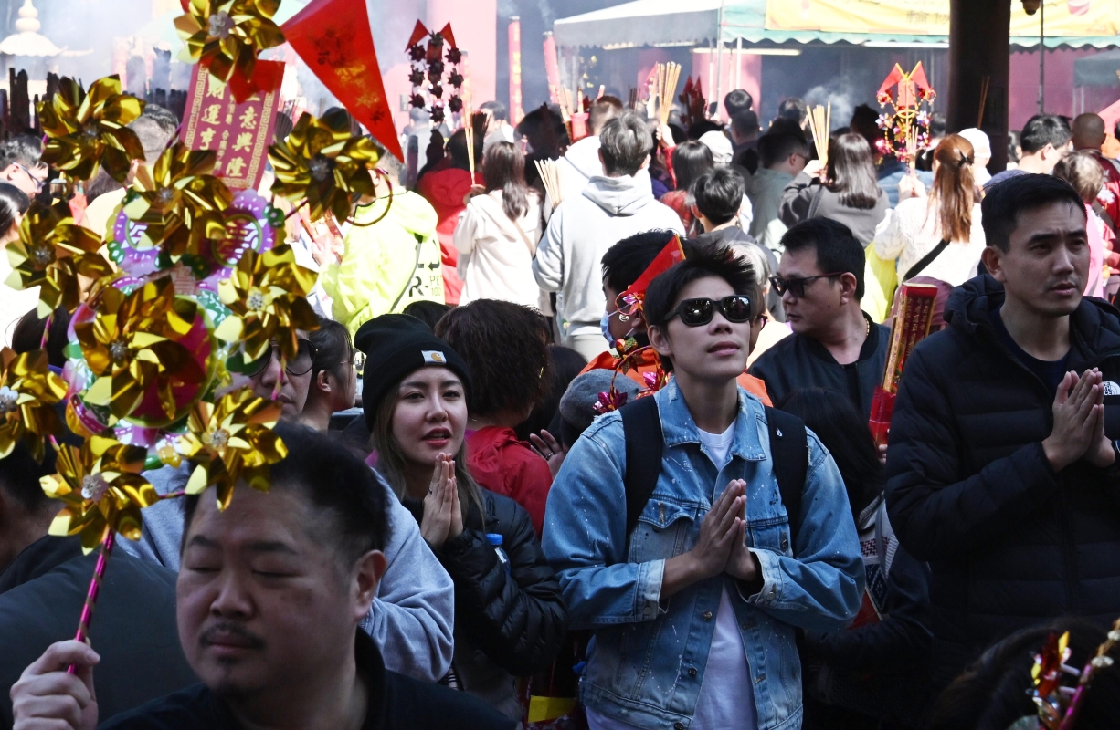 ​香港市民大年初二车公庙祈福